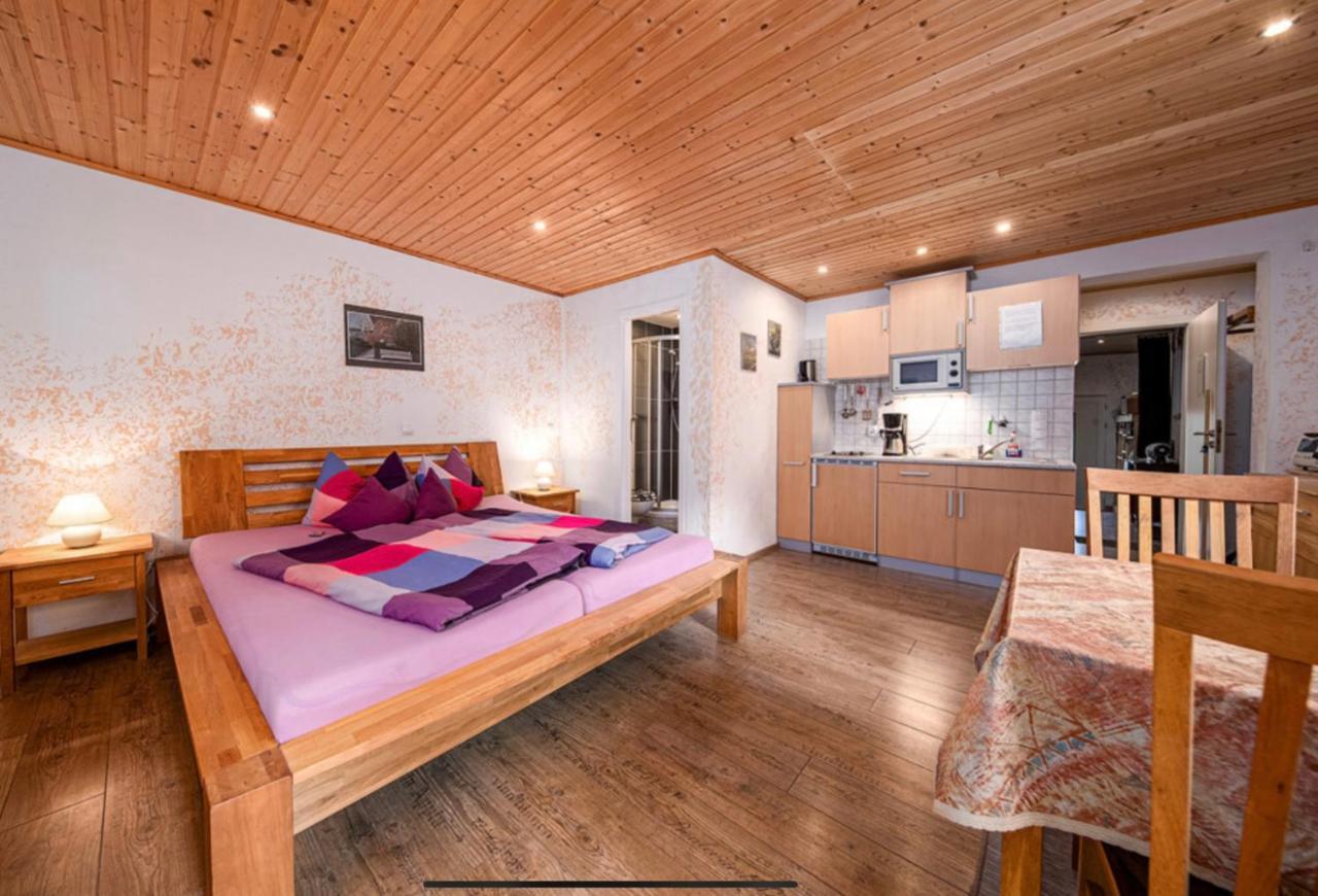 Toskanahaus, Njualms Tannheim Bagian luar foto
