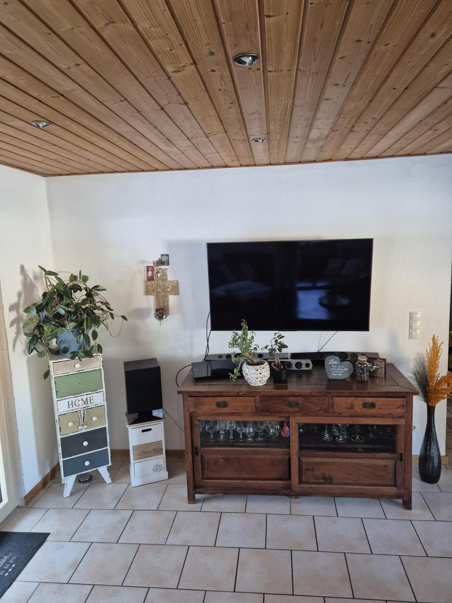 Toskanahaus, Njualms Tannheim Bagian luar foto